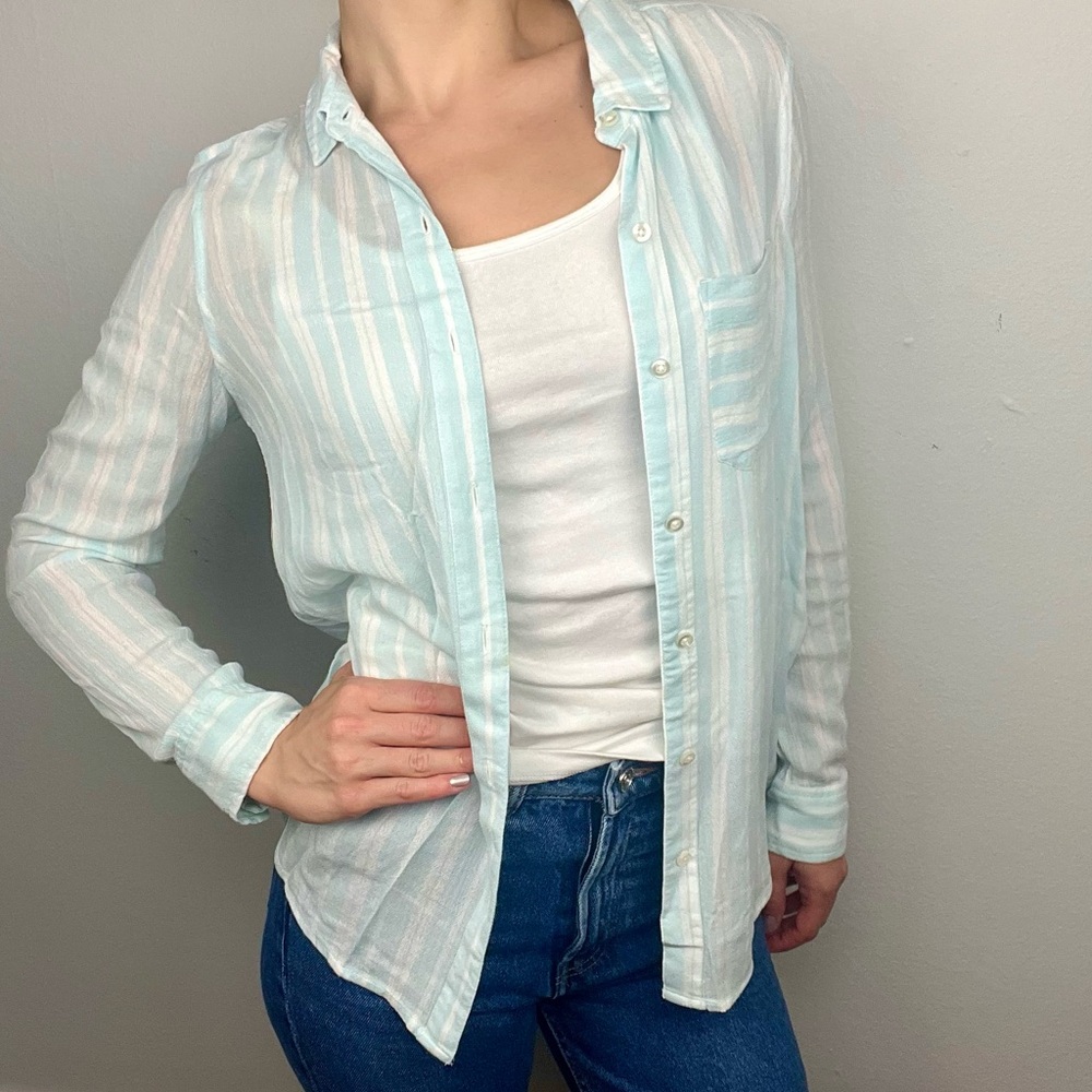 ABOUND lightweight button down
